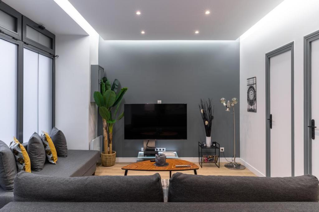 Hsh Batignolles Sauffroy Charming Apartment 8P Paris Exterior photo
